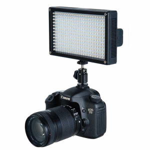 Осветитель LED BOX 312 накамерный светодиодный Осветитель LED BOX 312 накамерный светодиодный